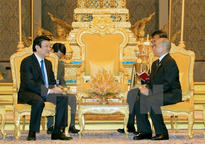 Вьетнам придает важное значение укреплению и развитию дружбы и сотрудничества с Камбоджей - ảnh 1